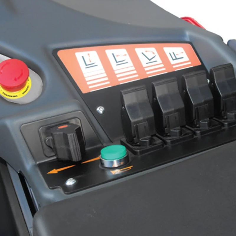 NEUWERTH Logistics SA - OMG Industry - Neos II 16 – 20 SE ac - Schubmaststapler