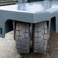 NEUWERTH Logistics SA - OMG Industry - LT 20-40 Compact - Chariot latéral 2