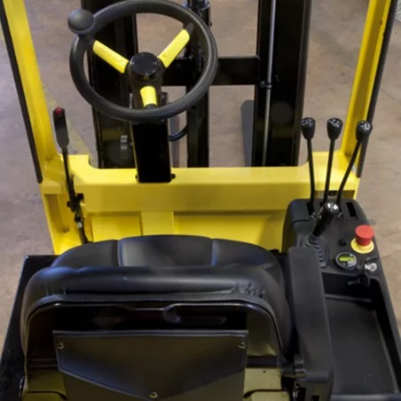 NEUWERTH Logistics SA - Mariotti - ME 6-10C 24V - Élévateur électrique (3-roues)