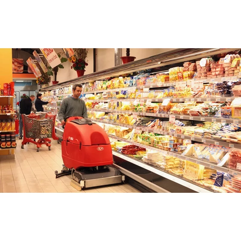 NEUWERTH Logistics SA - RCM - RCM Mega II - Kehrsaugmaschine