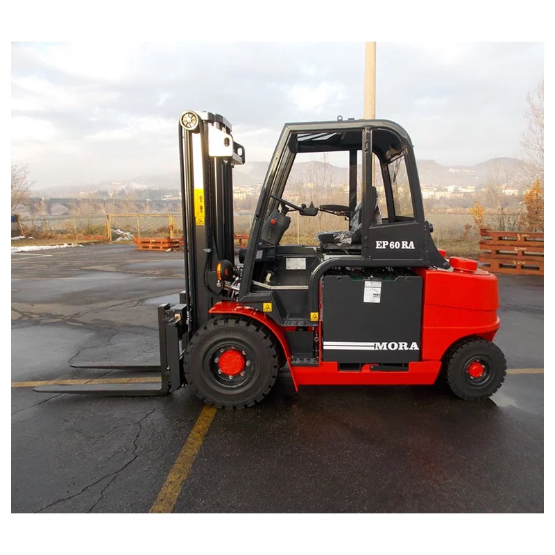 NEUWERTH Logistics SA - Mora - EP 50/60 RA - 4-wheels electric forklift truck