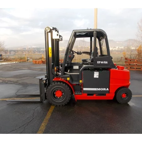 NEUWERTH Logistics SA - Mora - EP 50/60 RA - 4-wheels electric forklift truck