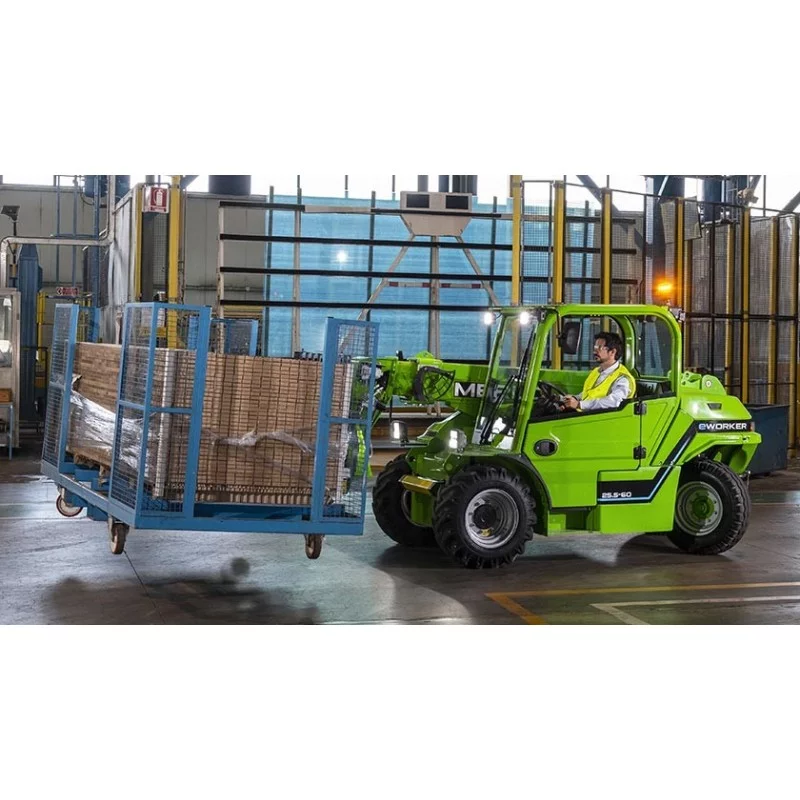 NEUWERTH Logistics SA - Merlo - COMPACT e-Worker - Chariot télescopique
