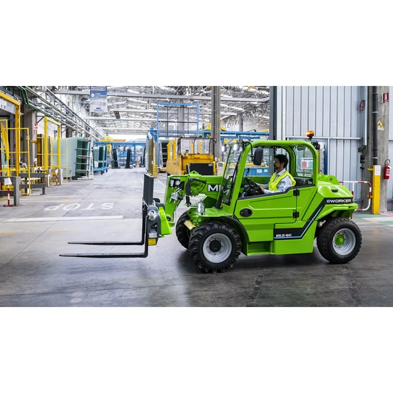 NEUWERTH Logistics SA - Merlo - COMPACT e-Worker - Chariot télescopique