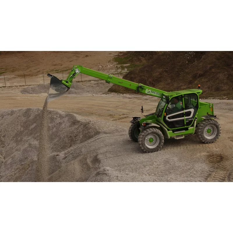 NEUWERTH Logistics SA - Merlo - HIGH TurboFarmer 45.11 - Chariot télescopique