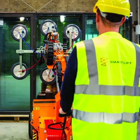 NEUWERTH Logistics SA - Smartlift - OUTDOOR SL 1008 - Glasmontagegerät