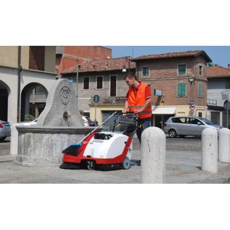 NEUWERTH Logistics SA - RCM - RCM Alfa - Balayeuse