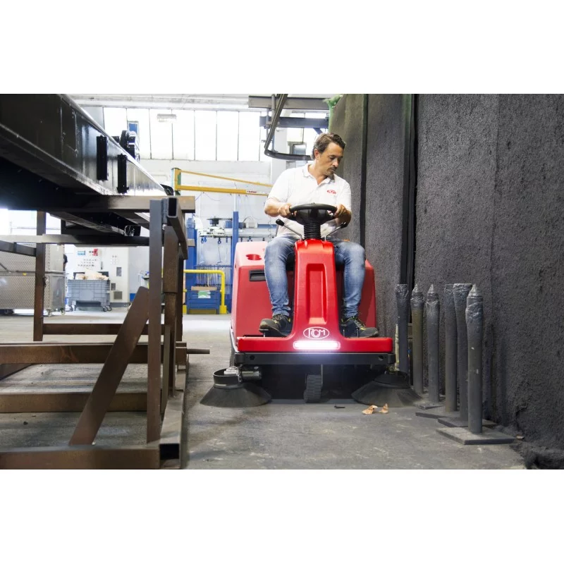 NEUWERTH Logistics SA - RCM - RCM Atom - Balayeuse