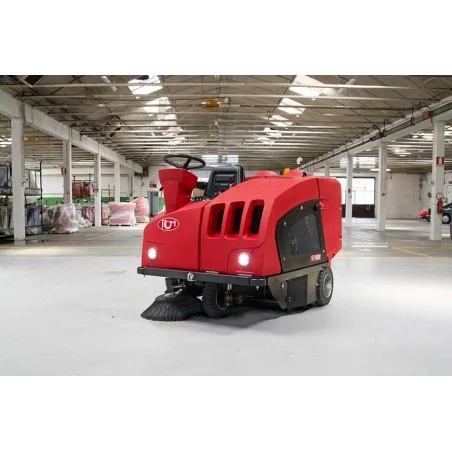 NEUWERTH Logistics SA - RCM - RCM Boxer Plus - Balayeuse