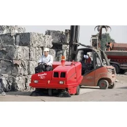 NEUWERTH Logistics SA - RCM - RCM Duemila - Balayeuse 2