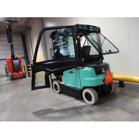 NEUWERTH Logistics SA - Mitsubishi - FB20AN - Chariot-élévateur électrique