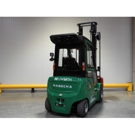 NEUWERTH Logistics SA - Hangcha - CPD35-XD4-SI21 - Chariot-élévateur électrique