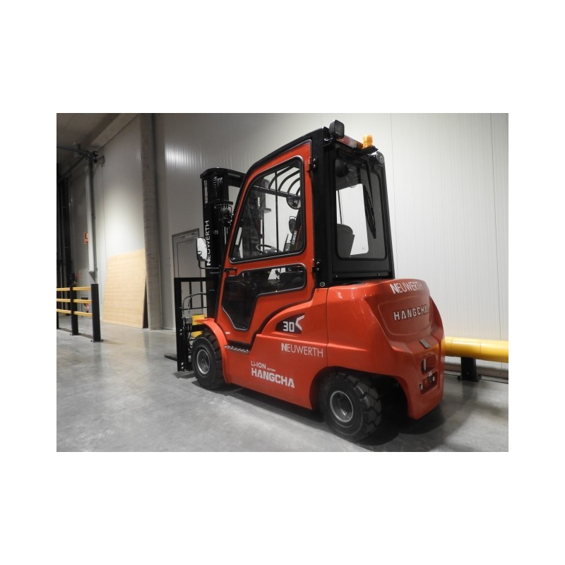 NEUWERTH Logistics SA - Hangcha - CPD30-XD4-SI26 - Chariot-élévateur électrique