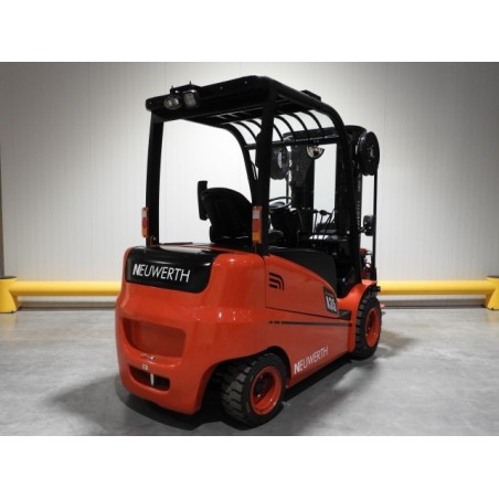 NEUWERTH Logistics SA - Hangcha - CPD35-AZ3 - Chariot-élévateur électrique