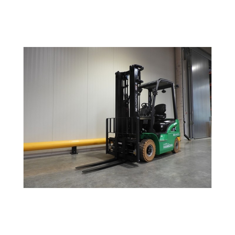 NEUWERTH Logistics SA - Hangcha - CPD15-XD4-SI16 - Chariot-élévateur électrique