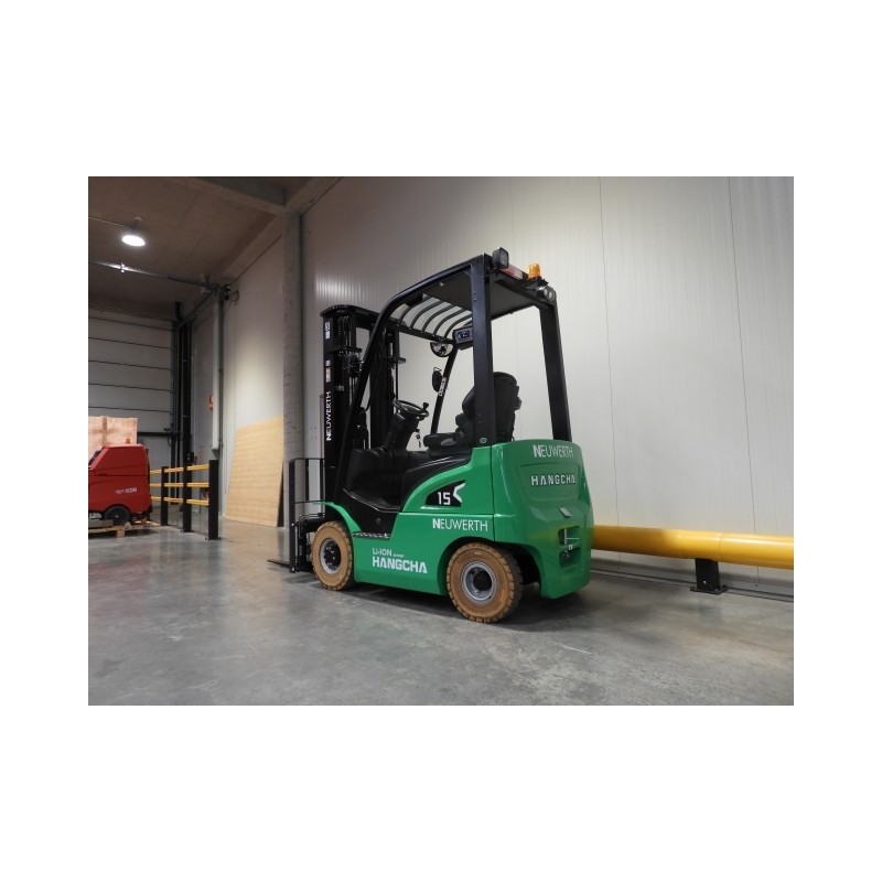 NEUWERTH Logistics SA - Hangcha - CPD15-XD4-SI16 - Chariot-élévateur électrique