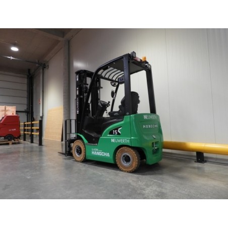 NEUWERTH Logistics SA - Hangcha - CPD15-XD4-SI16 - Chariot-élévateur électrique