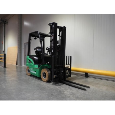 NEUWERTH Logistics SA - Hangcha - CPD15-XD4-SI16 - Chariot-élévateur électrique