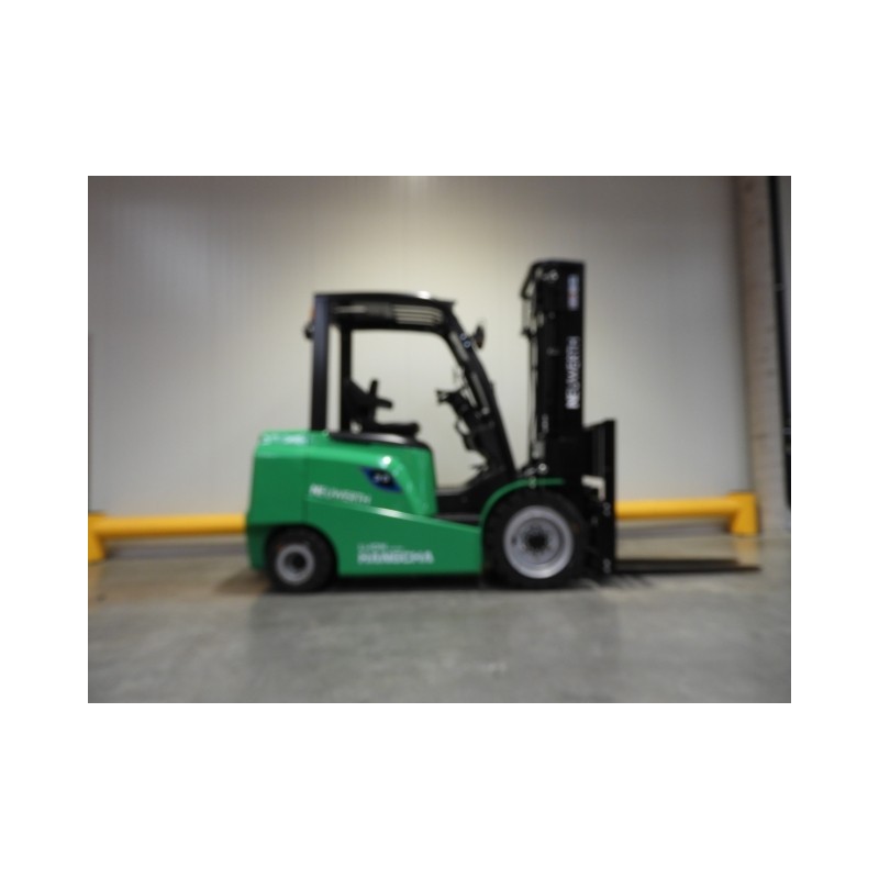 NEUWERTH Logistics SA - Hangcha - CPD35-AEY2-I - Chariot-élévateur électrique