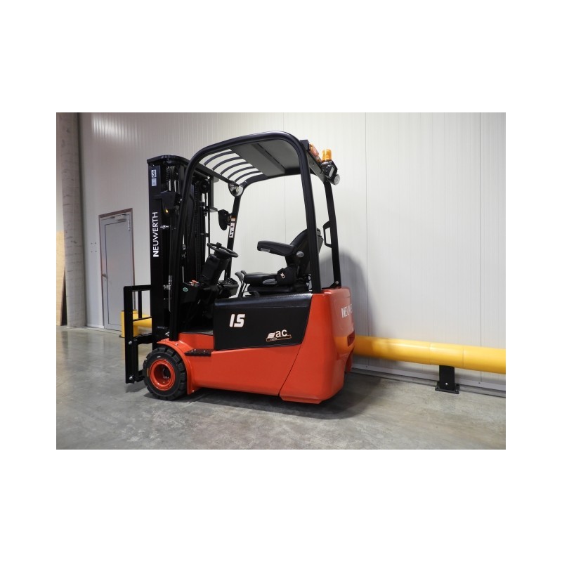 NEUWERTH Logistics SA - Hangcha - CPDS15-AHC2 - Chariot-élévateur électrique