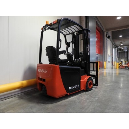 NEUWERTH Logistics SA - Hangcha - CPDS15-AHC2 - Chariot-élévateur électrique