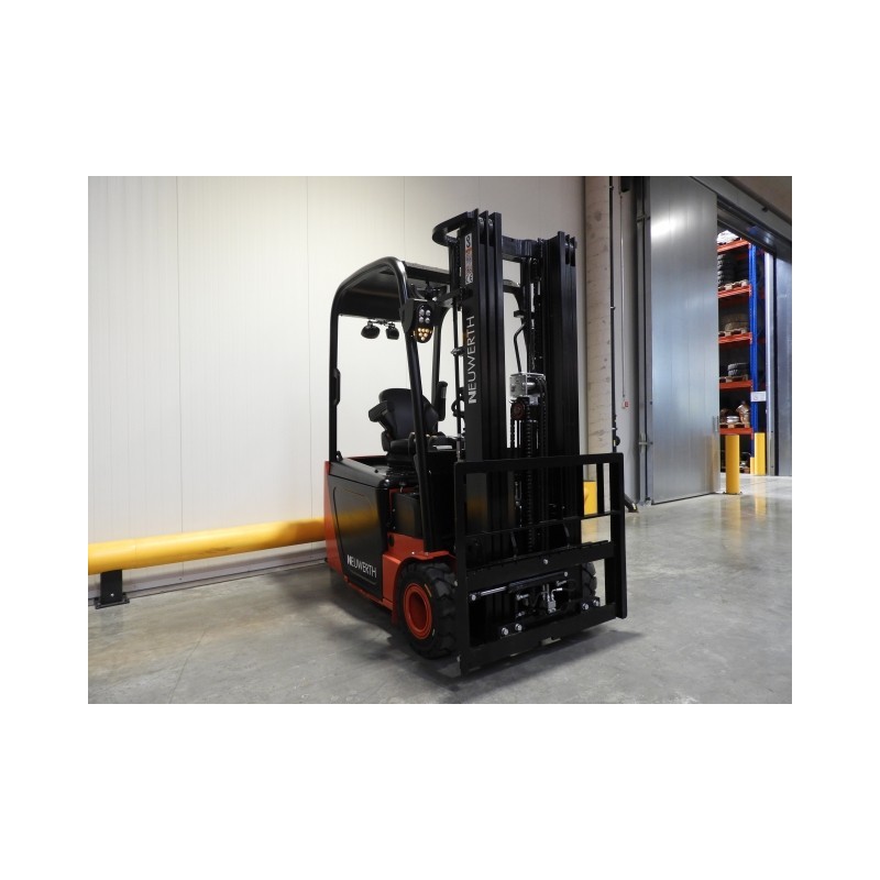 NEUWERTH Logistics SA - Hangcha - CPDS15-AHC2 - Chariot-élévateur électrique