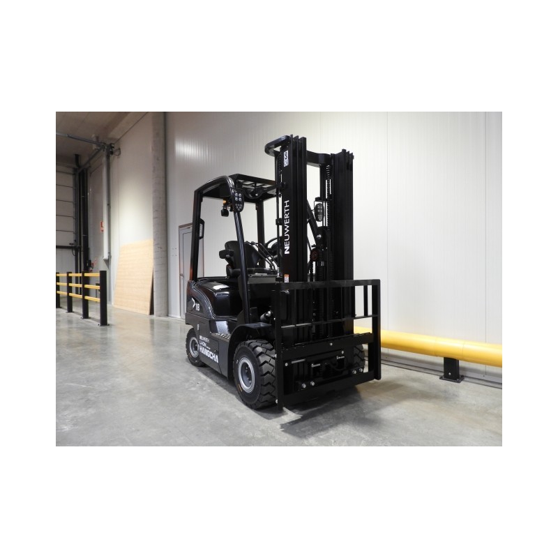 NEUWERTH Logistics SA - Hangcha - CPD18-XD4-SI16 - Chariot-élévateur électrique