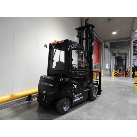 NEUWERTH Logistics SA - Hangcha - CPD35-XD4-SI21 - Chariot-élévateur électrique