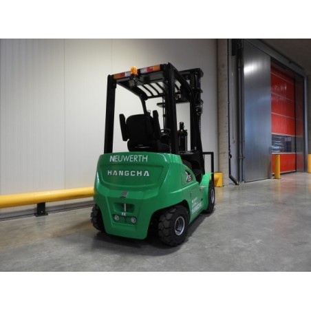 NEUWERTH Logistics SA - Hangcha - CPD25-XD4-SI21 - Chariot-élévateur électrique