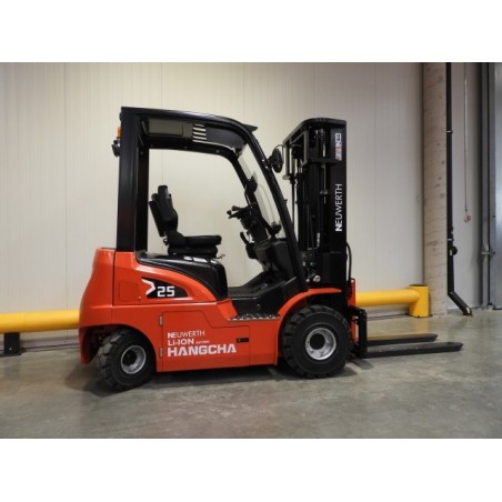 NEUWERTH Logistics SA - Hangcha - CPD25-XD4-SI21 - Chariot-élévateur électrique