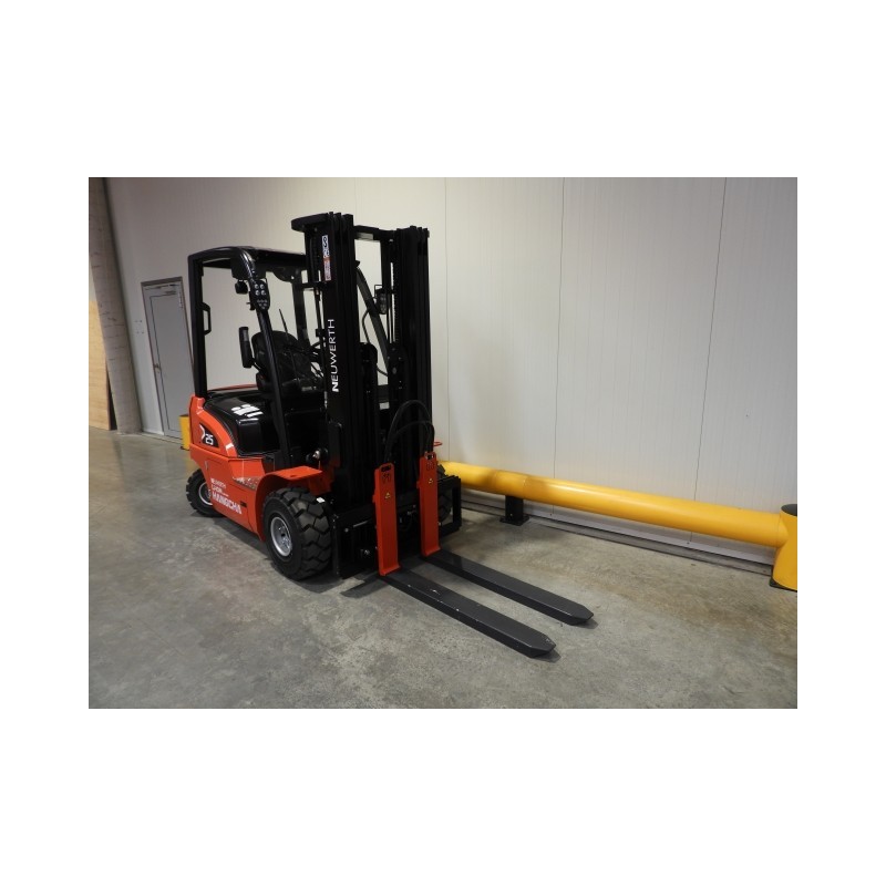 NEUWERTH Logistics SA - Hangcha - CPD25-XD4-SI21 - Chariot-élévateur électrique