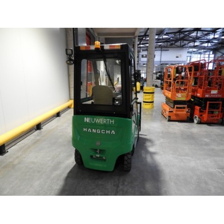 NEUWERTH Logistics SA - Hangcha - CPD18-XD4-SI16 - Chariot-élévateur électrique