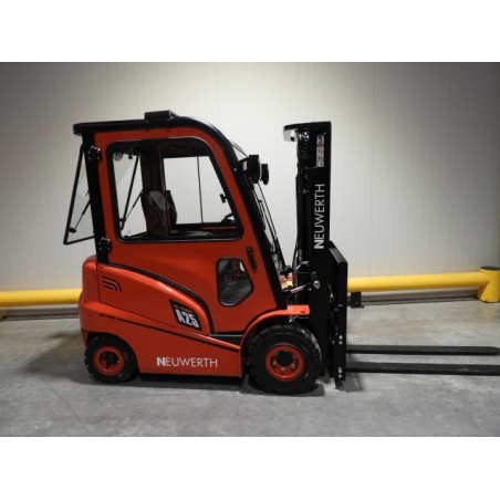 NEUWERTH Logistics SA - Hangcha - CPD25-AC3 - Chariot-élévateur électrique