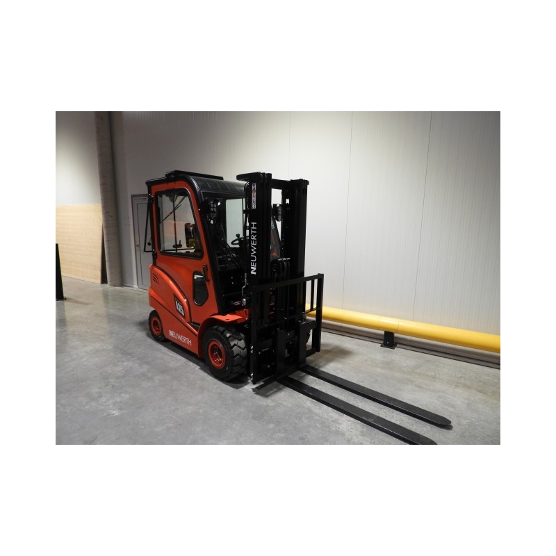 NEUWERTH Logistics SA - Hangcha - CPD25-AC3 - Chariot-élévateur électrique