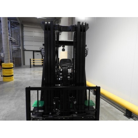 NEUWERTH Logistics SA - Hangcha - CPD35-XD4-SI21 - Chariot-élévateur électrique