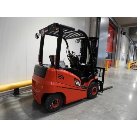 NEUWERTH Logistics SA - Hangcha - CPD18-AZ3 - Chariot-élévateur électrique