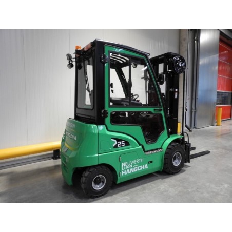 NEUWERTH Logistics SA - Hangcha - CPD25-XD4-SI26 - Chariot-élévateur électrique