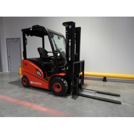 NEUWERTH Logistics SA - Hangcha - CPD25-AZ3 - Chariot-élévateur électrique