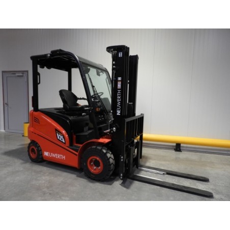 NEUWERTH Logistics SA - Hangcha - CPD25-AZ3 - Chariot-élévateur électrique