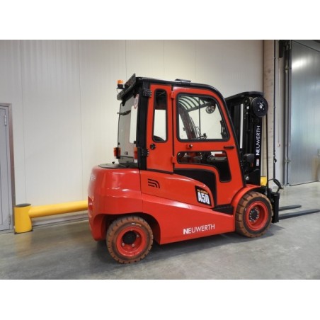 NEUWERTH Logistics SA - Hangcha - CPD50-AC4 - Chariot-élévateur électrique