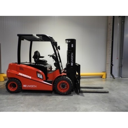 NEUWERTH Logistics SA - Hangcha - CPD50-AZ4 - Chariot-élévateur électrique