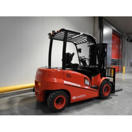 NEUWERTH Logistics SA - Hangcha - CPD50-AZ4 - Chariot-élévateur électrique