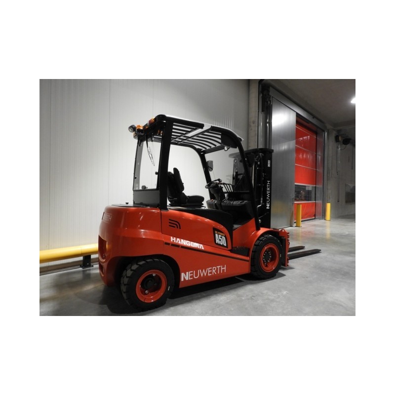NEUWERTH Logistics SA - Hangcha - CPD50-AC4 - Chariot-élévateur électrique