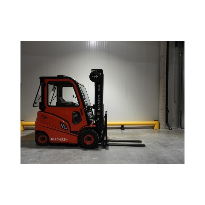 NEUWERTH Logistics SA - Hangcha - CPD25-AC4 - Chariot-élévateur électrique