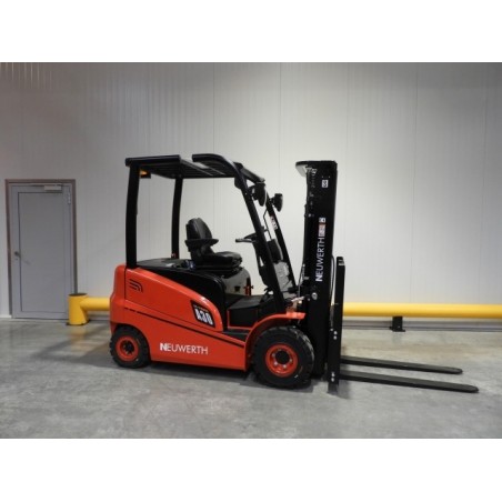 NEUWERTH Logistics SA - Hangcha - CPD30-AZ3 - Chariot-élévateur électrique