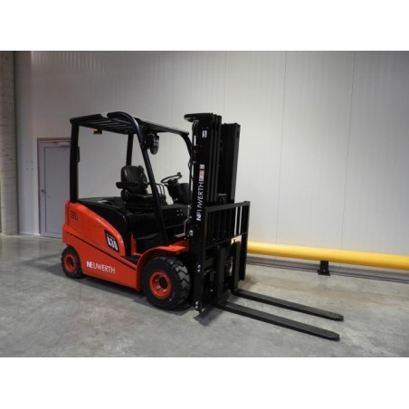 NEUWERTH Logistics SA - Hangcha - CPD30-AZ3 - Chariot-élévateur électrique