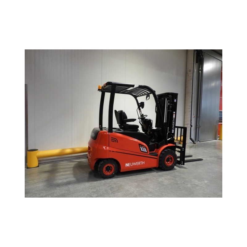 NEUWERTH Logistics SA - Hangcha - CPD30-AZ3 - Chariot-élévateur électrique