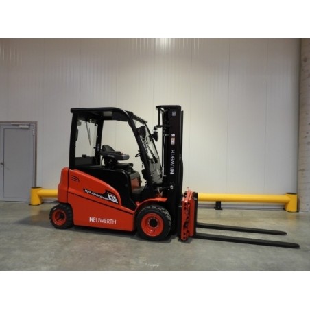 NEUWERTH Logistics SA - Hangcha - CPD35-AC4H - Chariot-élévateur électrique