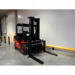 NEUWERTH Logistics SA - Hangcha - CPD50J - Chariot-élévateur électrique 2