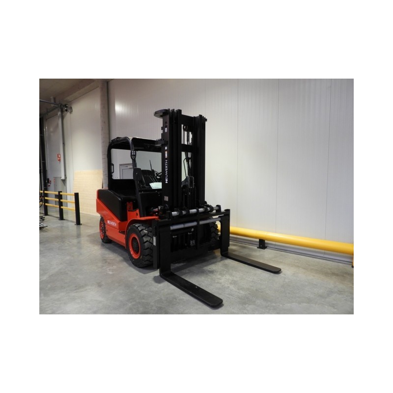 NEUWERTH Logistics SA - Hangcha - CPD50J - Chariot-élévateur électrique